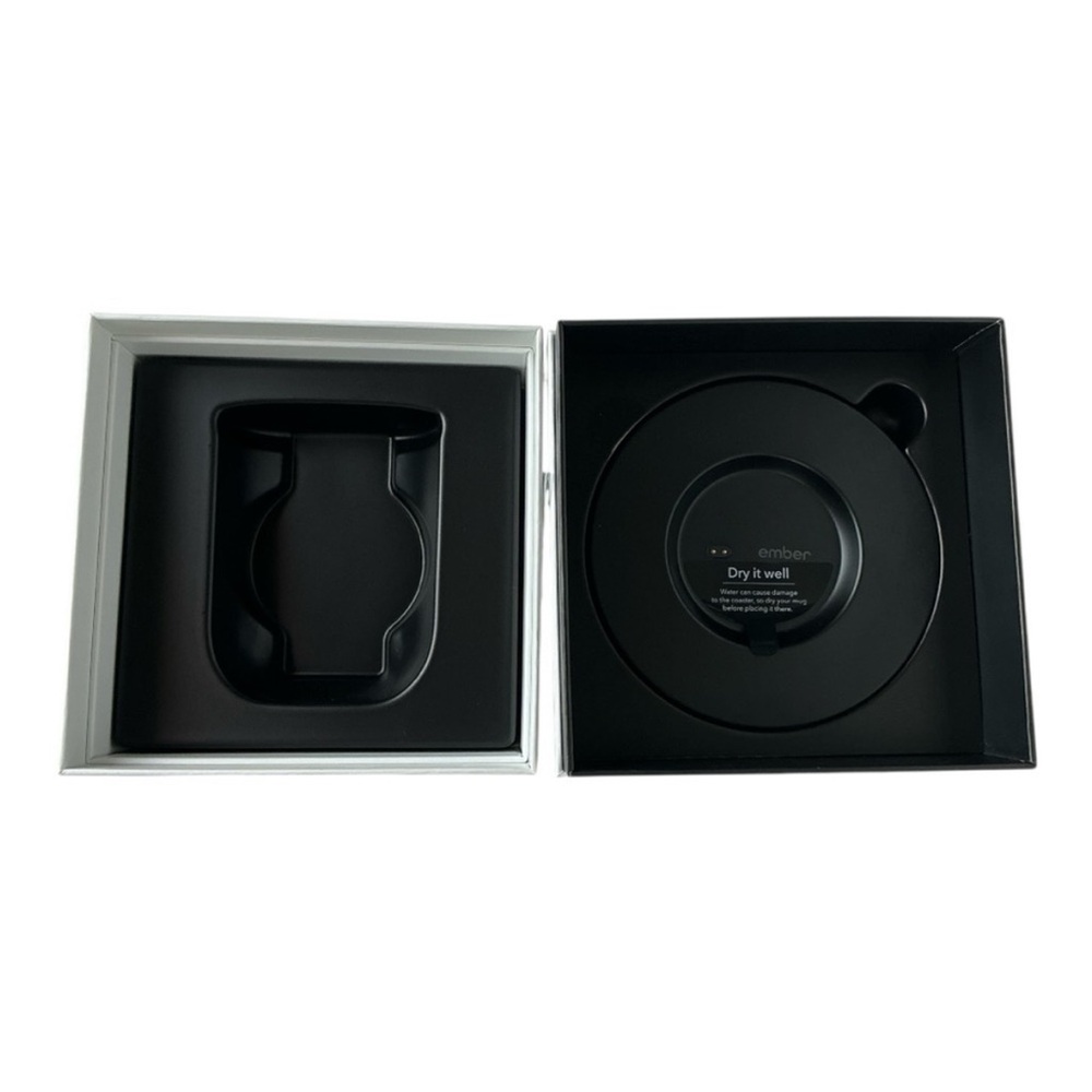 Ember Temperature Control Mug
Black 10oz - Picture 10 of 11